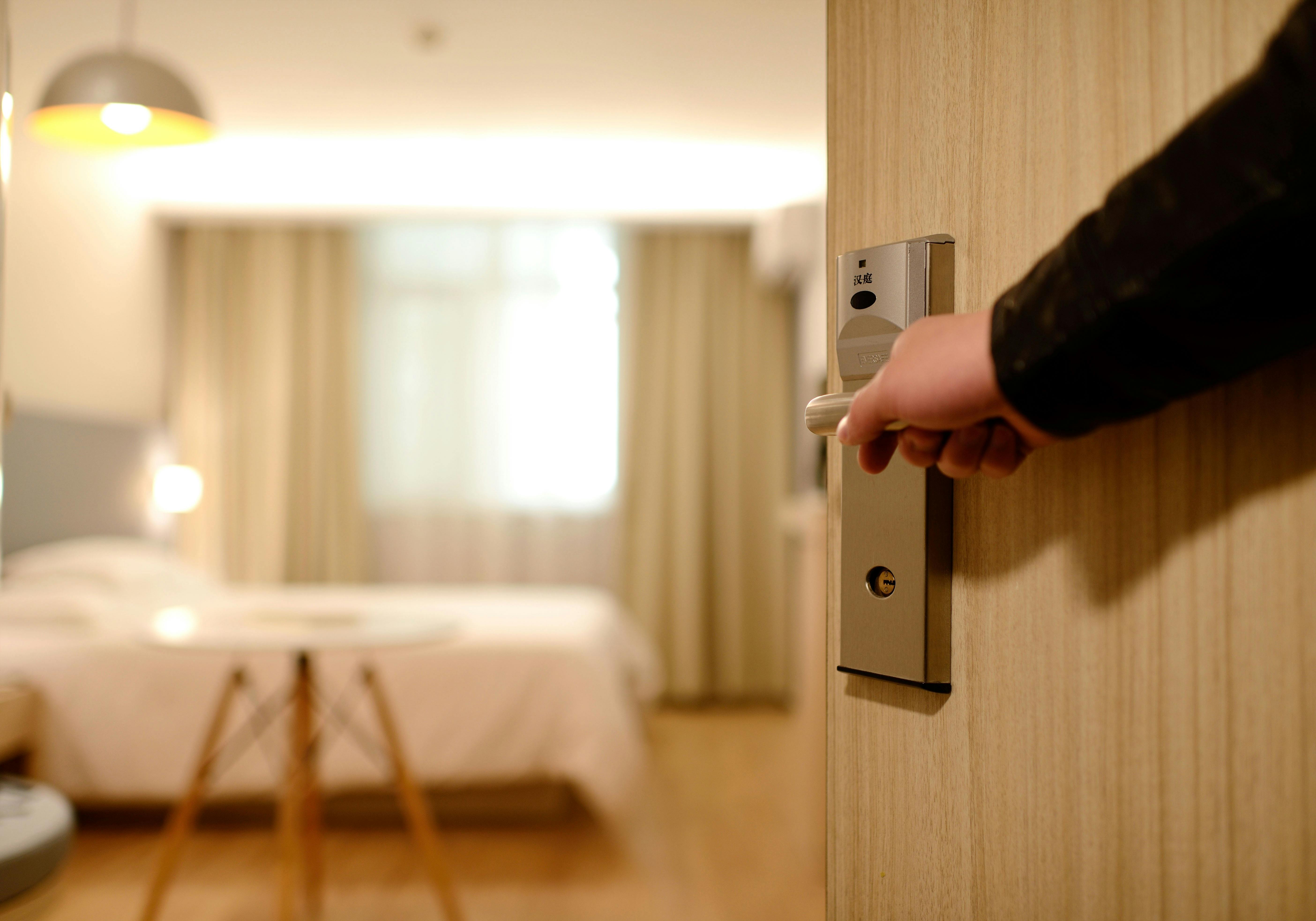 Hotel & Restaurant Services